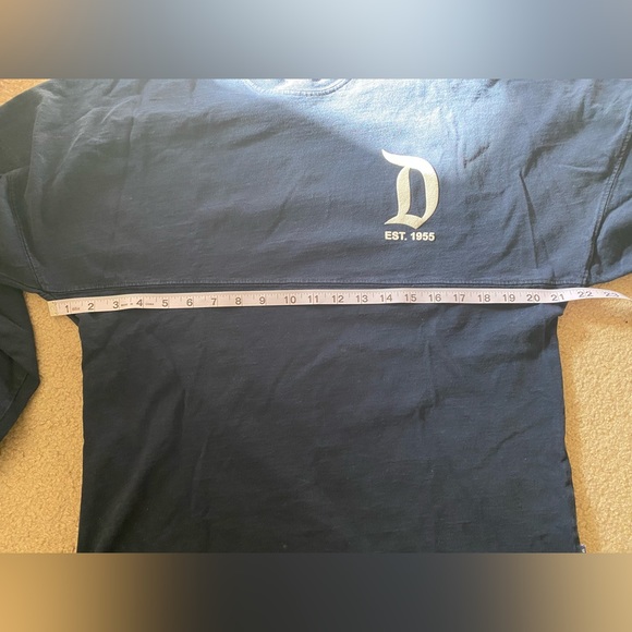 Disneyland Spirit Jersey - Picture 3 of 6